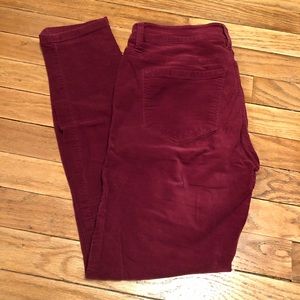 ✨ LOFT Super Skinny Corduroy Pant in Maroon